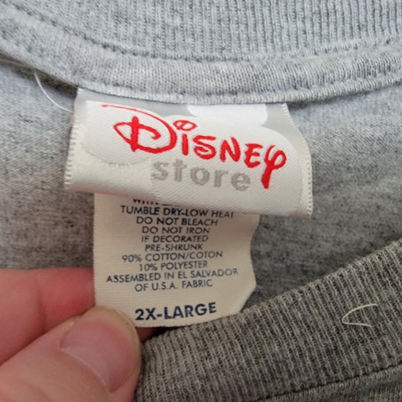 Disney Store Minnie Mouse T-shirt EUC 2XL - Picture 3 of 4